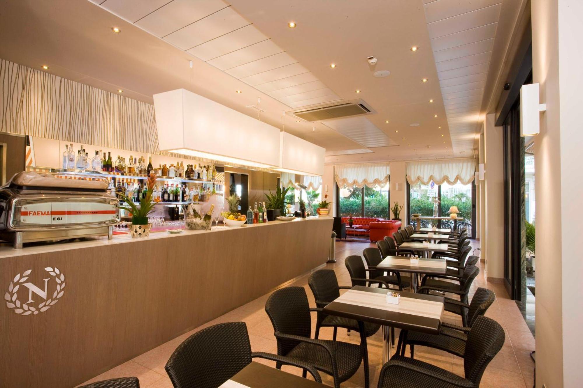 Hotel Napoleon Gabicce Mare Kültér fotó